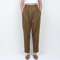Linen / Cotton Pleated Trouser