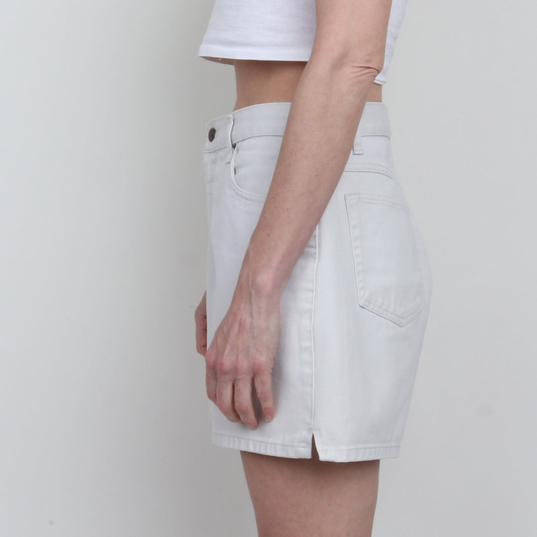 Bill Blass Stone Denim Shorts