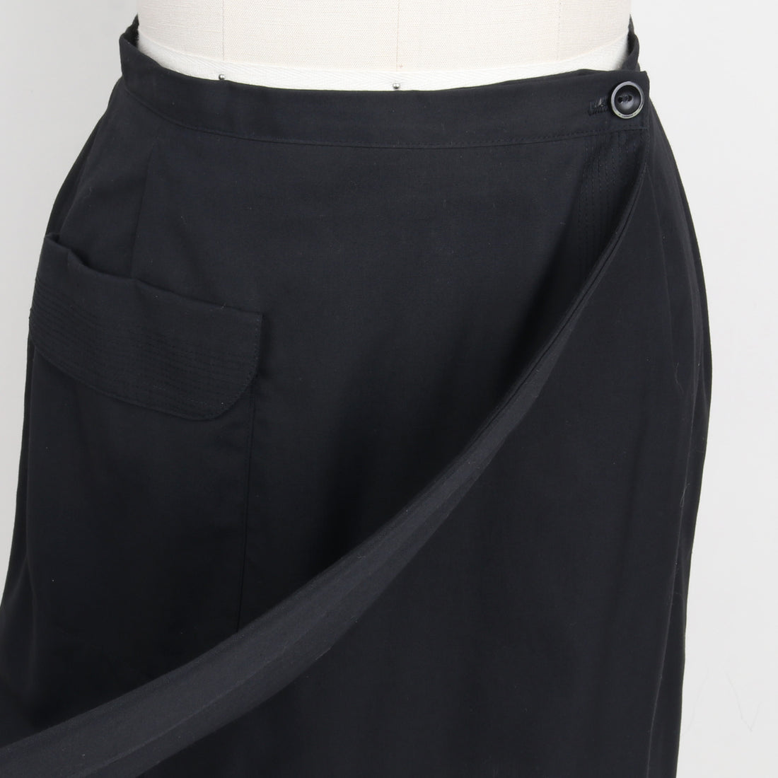 1970s Black Wrap Skirt XS