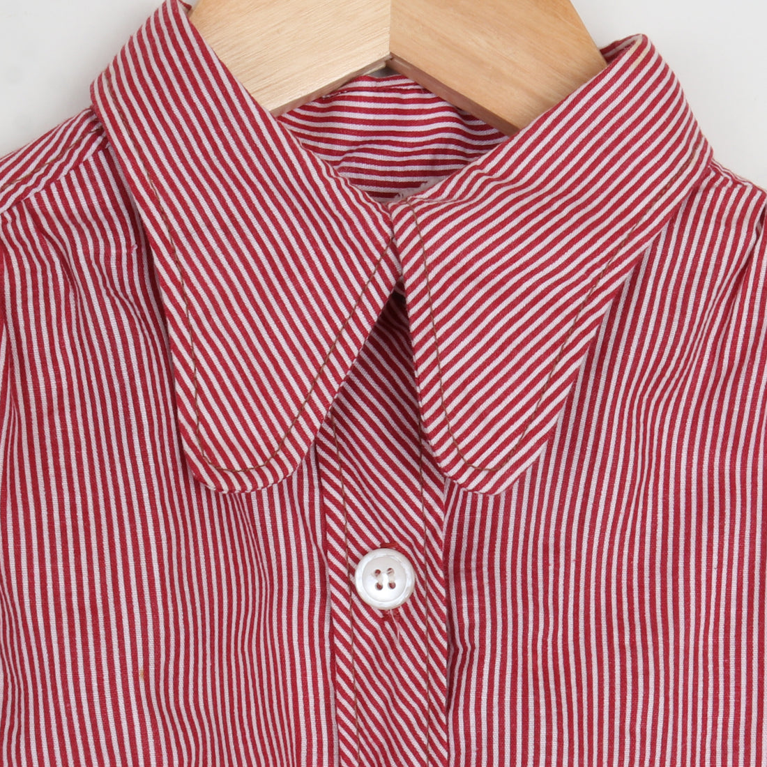 70s Red Stripe Crop Shirt