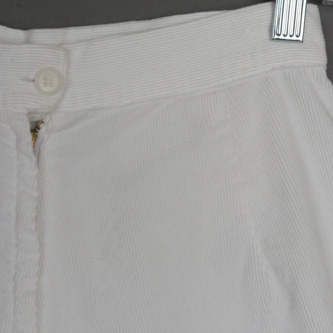 70s White Corduroy Shorts XS